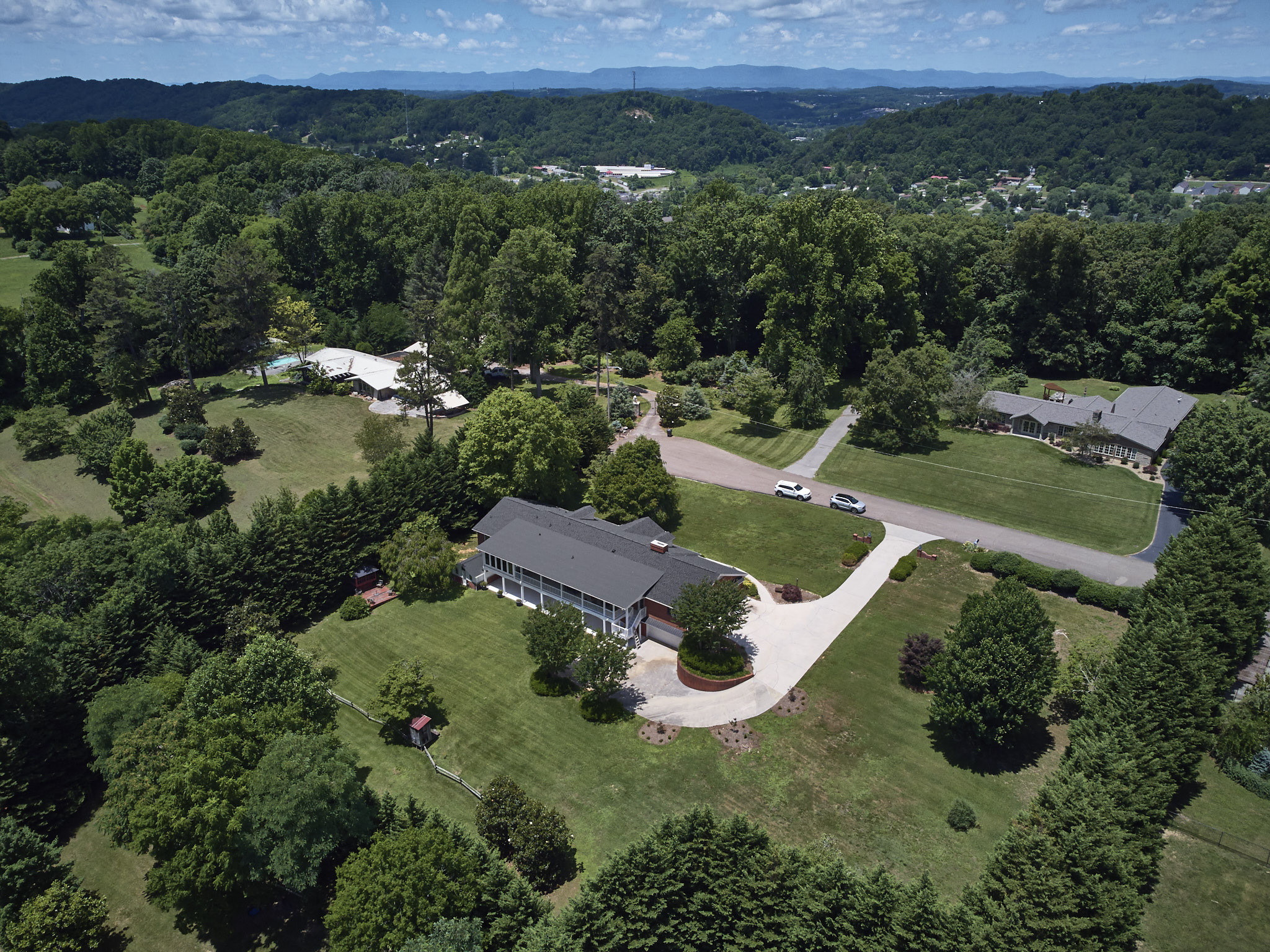 drone and real estate Knoxville photographer